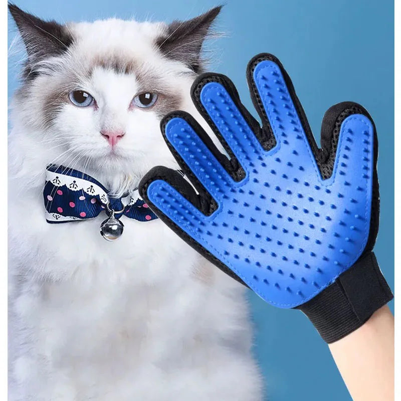 Deshedding Grooming Glove for Dogs